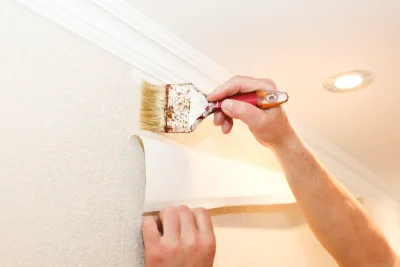 Pose de papier peint à Conte — revêtements muraux et toiles de verre